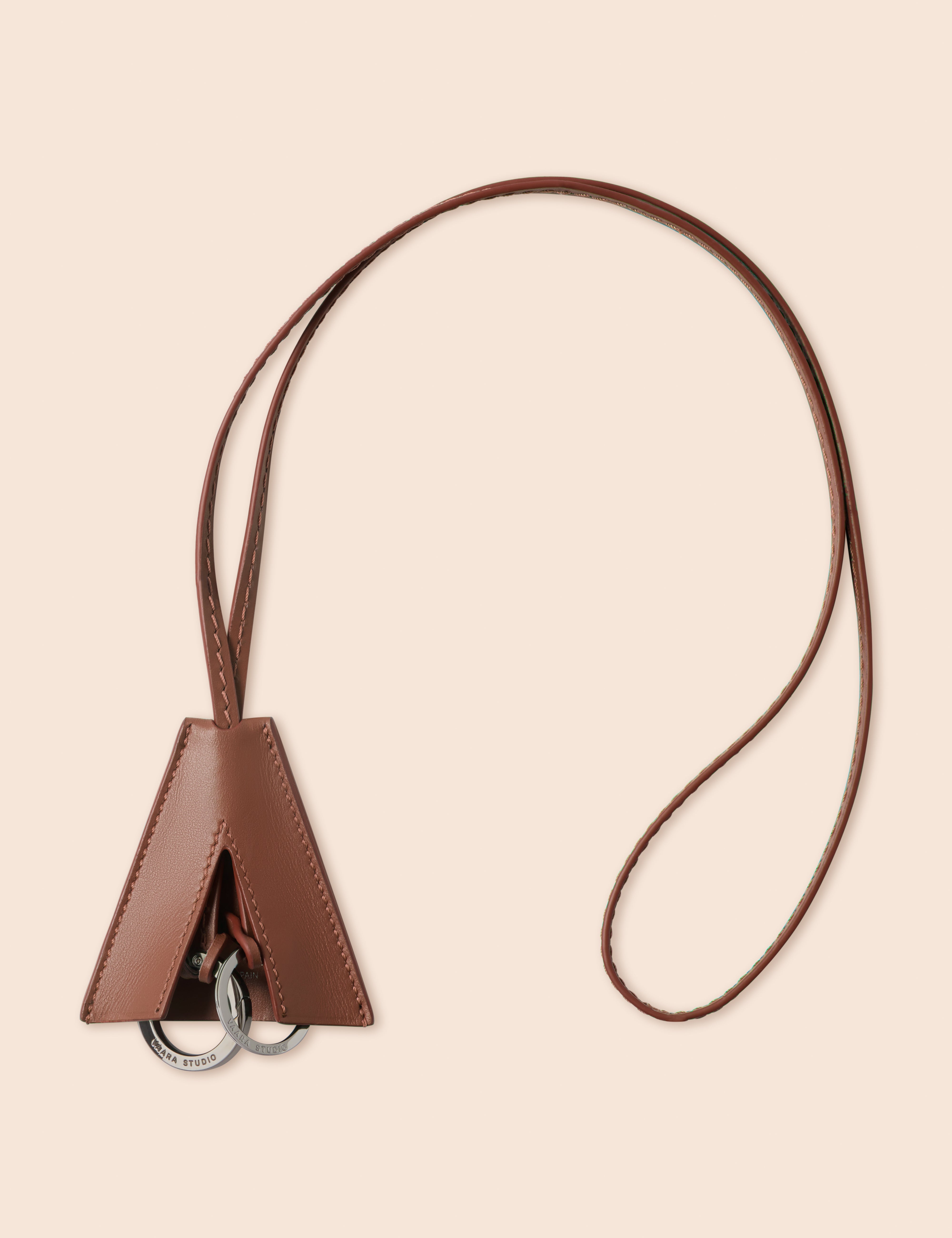 Keyring Brown