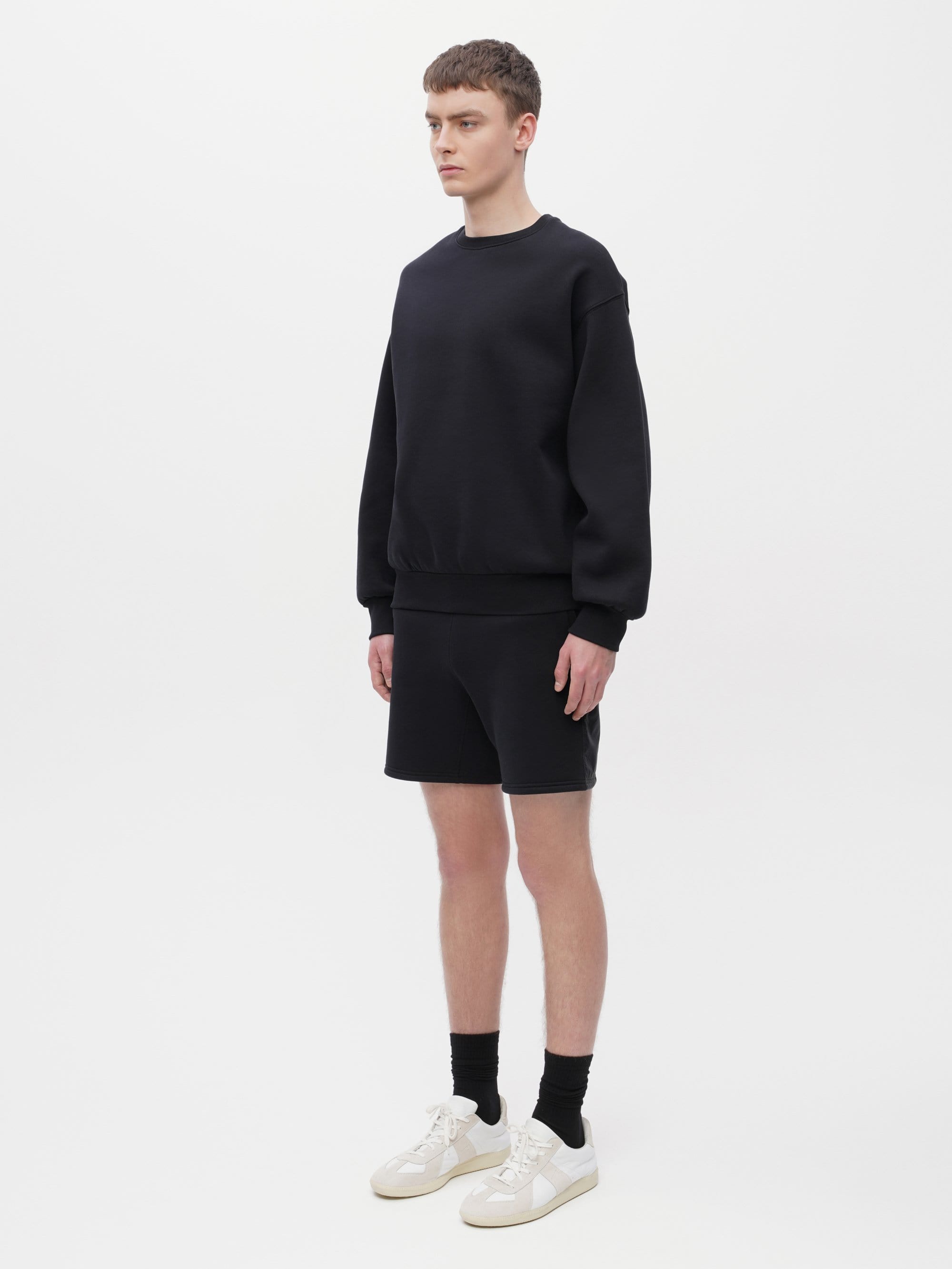 Unisex Pocket Sweatshirt Black